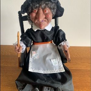 Vintage Gemmy Animated Witch Laughing in rocking